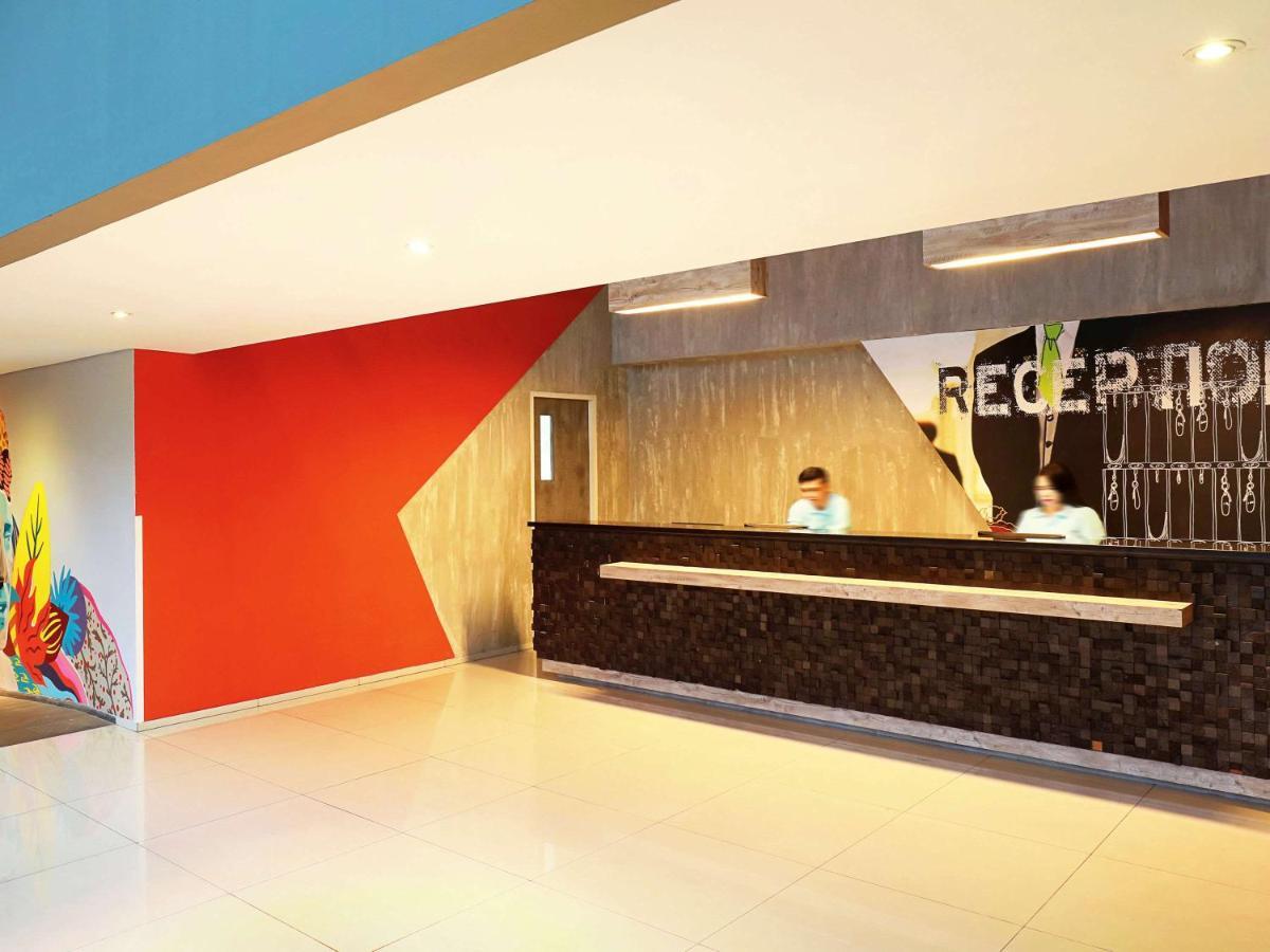 Primera Hotel Seminyak Exteriör bild